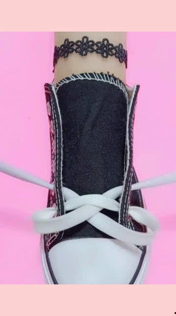 系鞋带视频教程