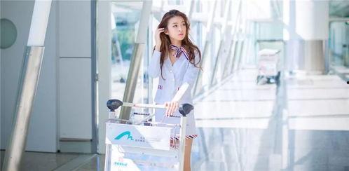 电车制服丝袜av番号