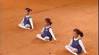 舞蹈考级4级视频,舞姿翩跹，展现青春风采